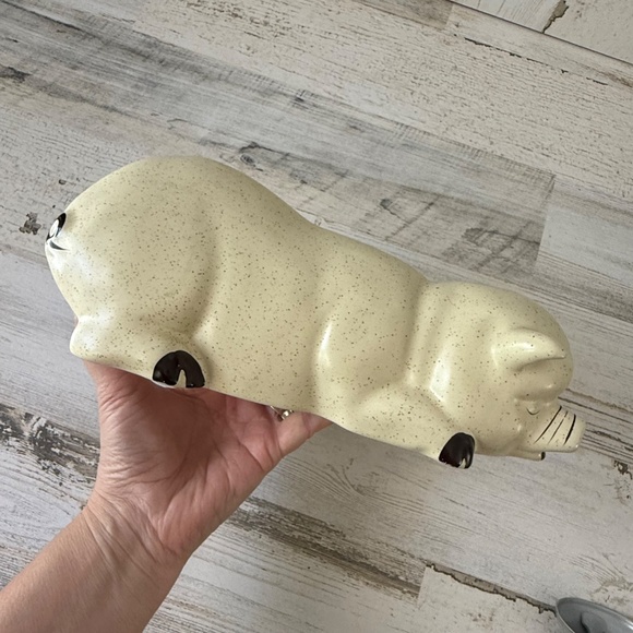 Vintage Cream Ceramic Pig Figurine Flambro Countryside Collection Shelf Sitter - Picture 3 of 14